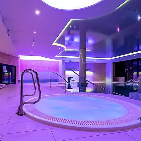 Vestina Wellness &